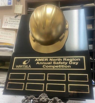 GOLDEN HARD HAT — SAFETY AWARD ON — BLACK PLAQUE